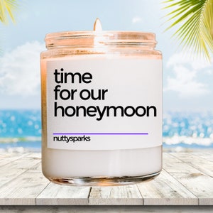 time for honeymoon scented soy candle, travel inspired gifts for travelers, travel lover themed candles, wanderlust, adventure, backpacking
