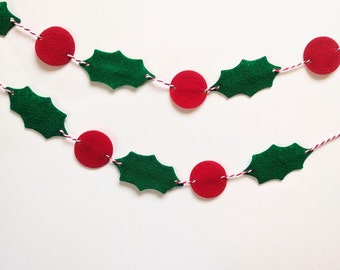 Simple Holly Berry Felt Garland/ Red and Green Felt Garland/ Lightweight Felt Christmas Garland/ Felt Leaf Christmas Garland