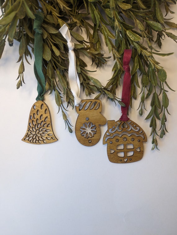 3D Ornament Gingerbread House 3 Pieces Laser Cut Out Unfinished ORN165 3D Ornament Gingerbread House 3 Pieces Laser Cut Out Unfinished ORN165