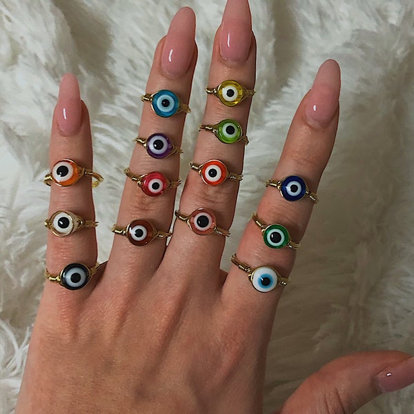 gold wire-wrapped Evil Eye Ringe, handgemachte Ringe, handgemacht, Schutz, Ringe für Frauen, Geschenk für sie, zierliche Ringe, individualisierbar, niedlich