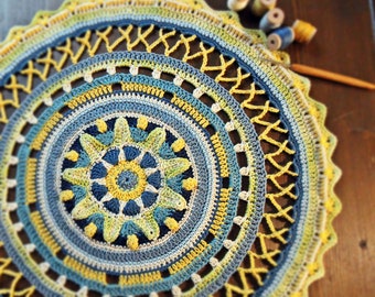 Ø 49 cm Häkeldeckchen  Mandala Tischdecke Boho Style