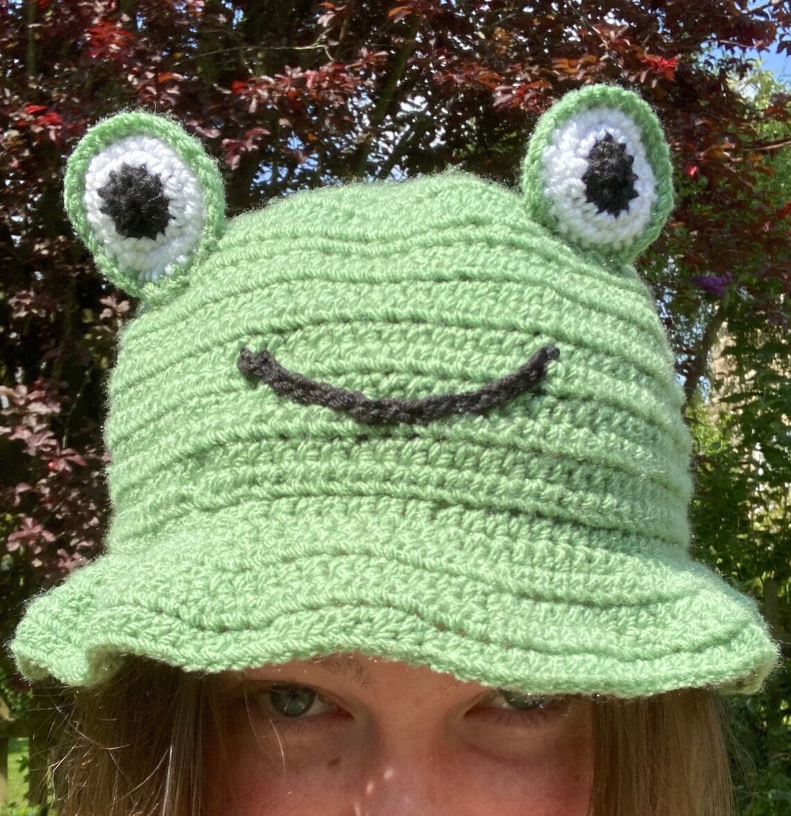 Froggie bucket hat green aesthetic cottagecore fairycore Etsy