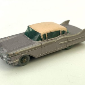 lesney Matchbox Cadillac Sixty Special - factory error