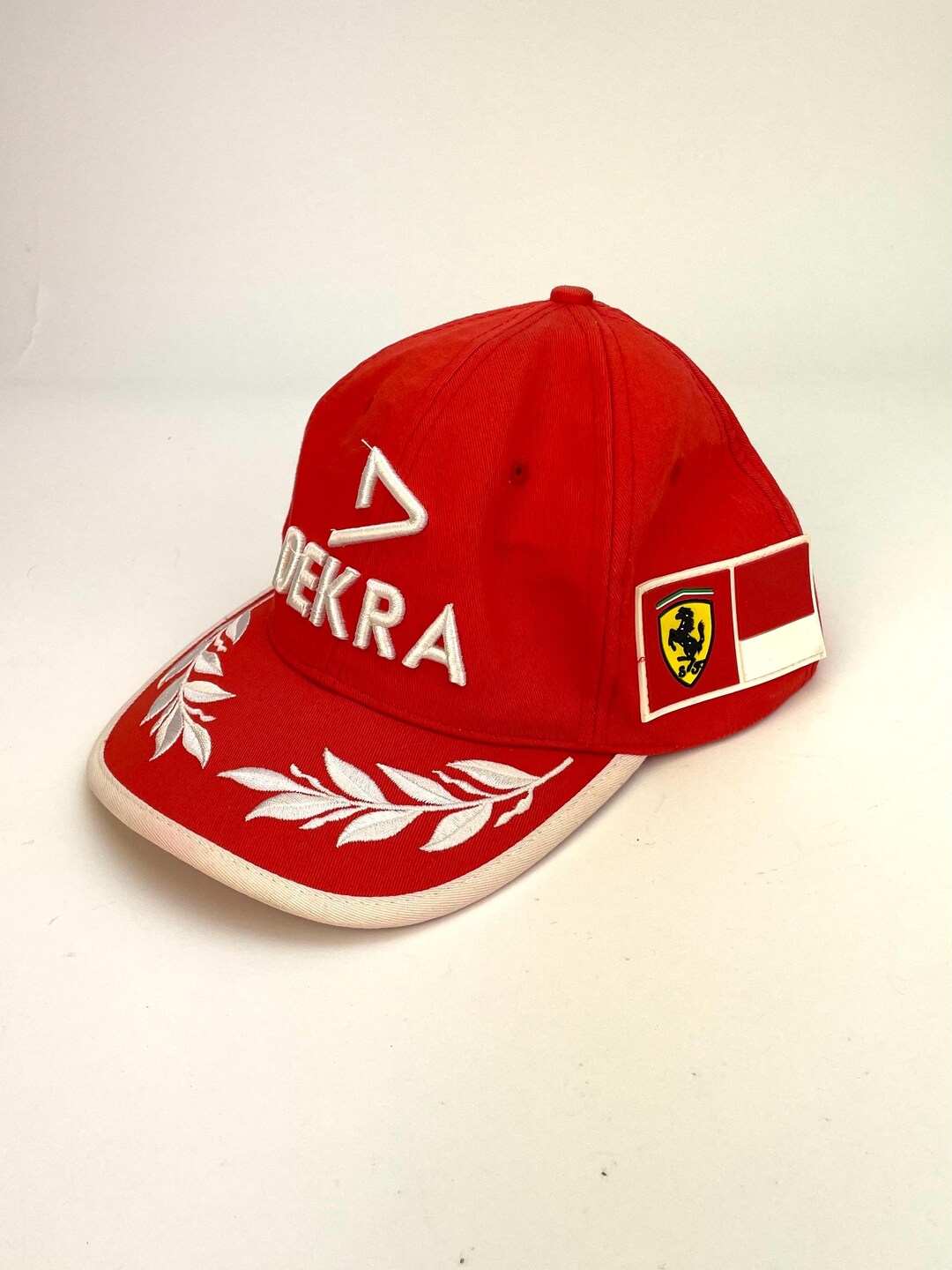 CASQUETTE DE COLLECTION Dekra Ferrari Michael Schumacher F1 licence