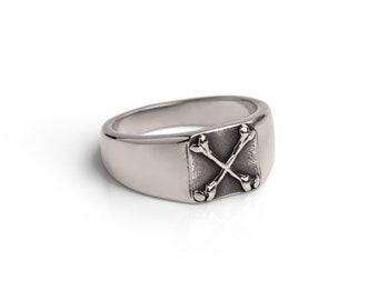 Mens Polished Cross Bones Ring - Stunning