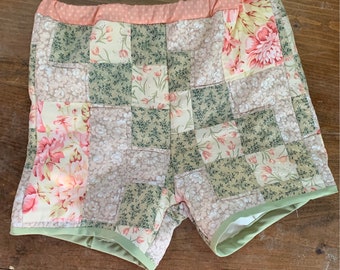 Vintage Quilt Top Shorts Blumenmuster Cottagecore