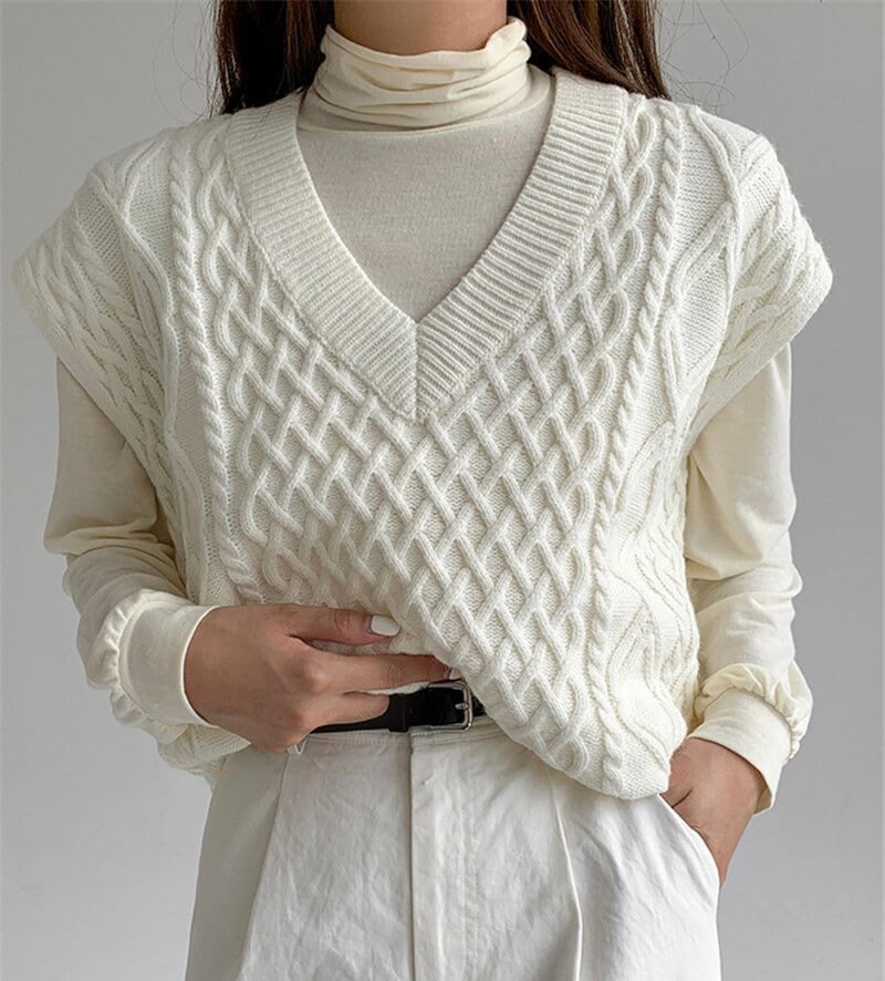 Knitted Vest Sweater, Oversized Knit V Neck, Sweater Vest Women, Chunky  Sweater, Beige Knit Vest, Knit Cottagecore Clothing 