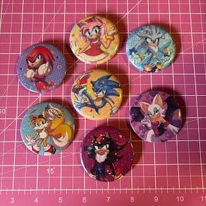 Sonic Character Button Badges Holographic, 2.28" (58mm) Tin Pinback Buttons (Sonic, Knuckles, Tails, Amy, Shadow, Rouge, Silver)