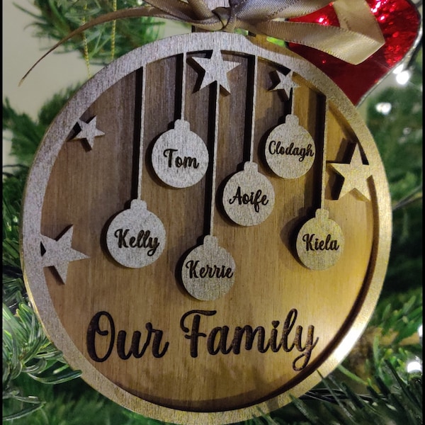 Our family personalised christmas tree bauble