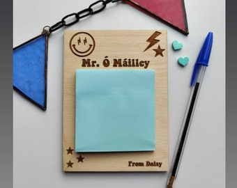 Personalised teacher post-it holder