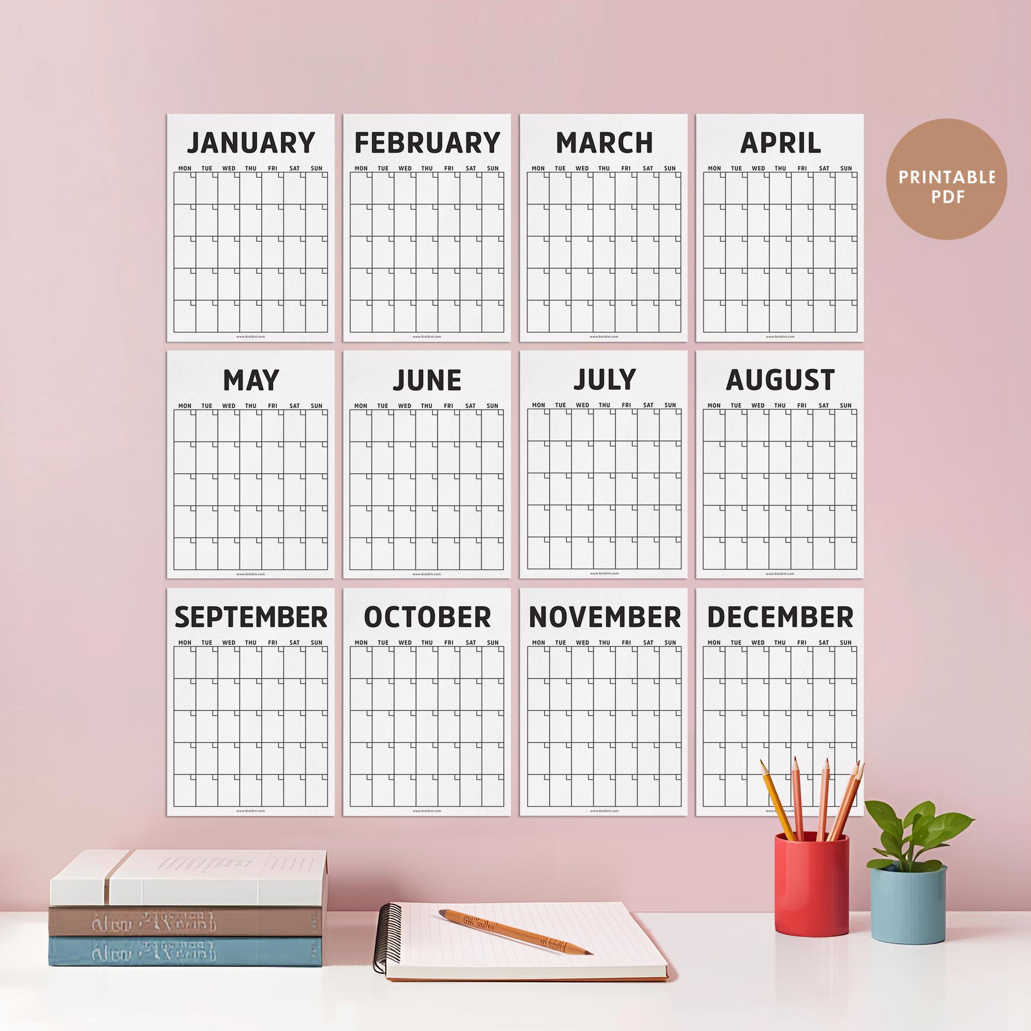 Minimalist Undated Monthly Calendar | Black & White Printable Wall