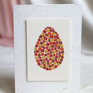 Biglietto di Pasqua, Biglietto di Pasqua vuoto, Biglietto beige, Biglietto disegnato a mano, Disegno reale, Uovo, Motivo floreale
