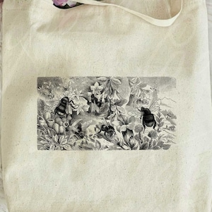 Bee Clip Art - Vintage bijen afdrukbaar - bijen bij bloemen sublimatie - antieke bijenontwerp