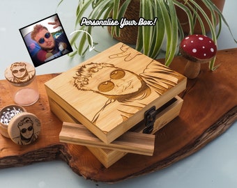 Personalisiertes Custom Rolling Stash Box Kit, Echtholzgravur, Ihr Bild, Smoke Box Geschenkset, passende Mühle, Tablett und Glas