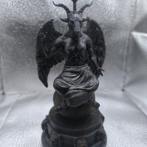 Baphomet Baphonetto ciemny gotycki posąg okultystyczny