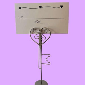 Porte-cartes ou porte-photos en forme de coeur et clé métallique