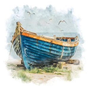 Könnte beinhalten: Ein verwittertes blaues Holzboot mit orangefarbenen Zierleisten liegt an einem sandigen Ufer. Möwen fliegen am Himmel über dem Boot. Die Szene hat einen Aquarellmalerei-Effekt.
