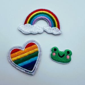 Set of 3 Iron-on Patches, Embroidered Rainbow Heart Applique's, Frog patch