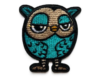 Owl Iron-on Patch: Green Cloth Applique (5.5cm x 6cm)