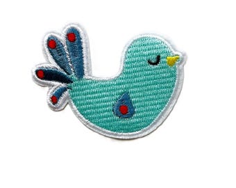 Embroidered Bird Iron-on Patch: Kids DIY Clothes Motif