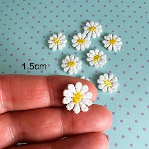 White Daisy Flowers, Tiny Sew-on Embroidered Daisies, Daisy Appliqués (10 pcs)