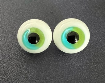 16mm Two-Tone Green Glass Doll Eyes: Toy Making Supplies