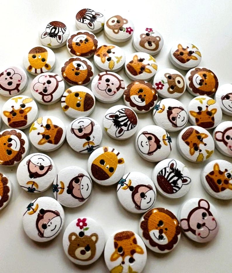 10 Zoo Animal Wood Buttons: 15mm Children's Sewing Buttons - Etsy
