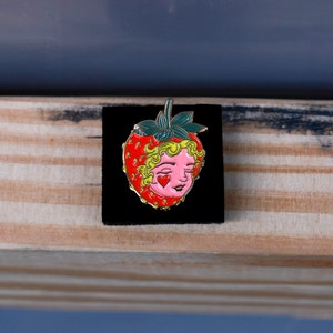 Berry girl no.1