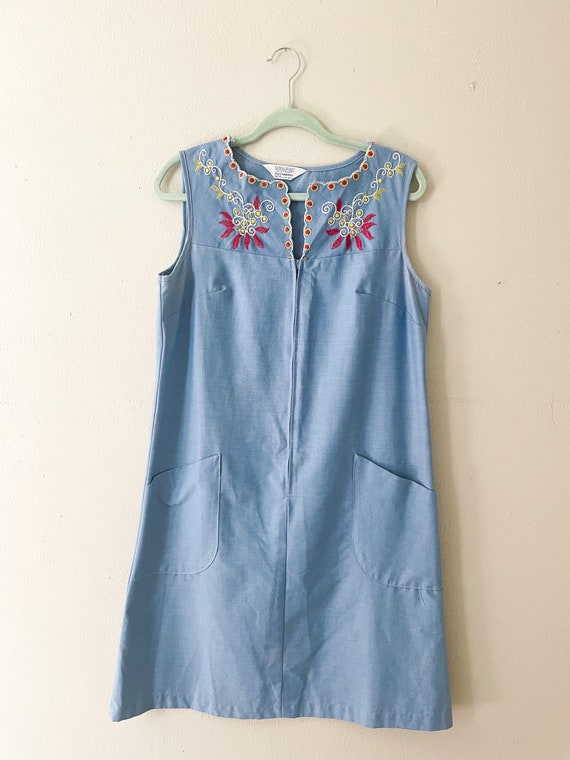 Vintage 1970s Sears Embroidered Dress - Small Medi
