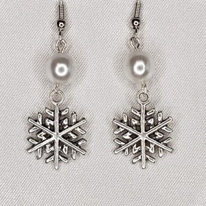 Snow Queen Snowflake and Pearl Beaded Charm Dangle Holiday Earring