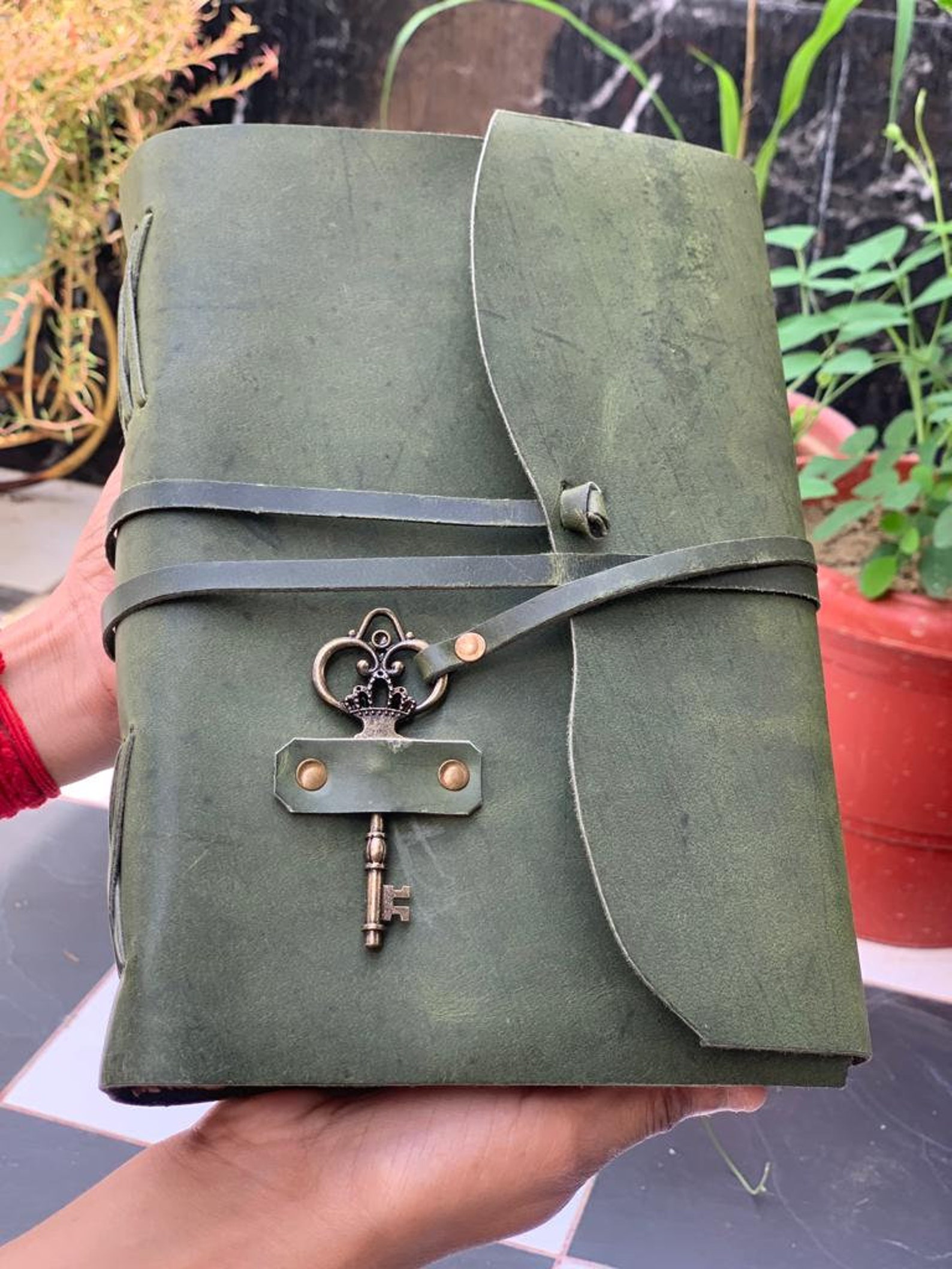 Vintage Leather Key Journal – 200 Handmade Vintage Deckle Edge Paper ...