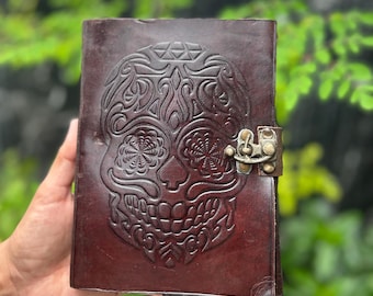 Diario de cuero con diseño de calavera, libro antiguo vintage de las sombras, cuaderno hecho a mano, bloc de dibujo