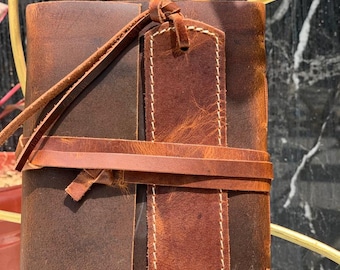Diarios encuadernados en cuero vintage para hombres y mujeres: papel sin forro para artesanía en cuero, 300 páginas, cuaderno de bolsillo con diario de cuero