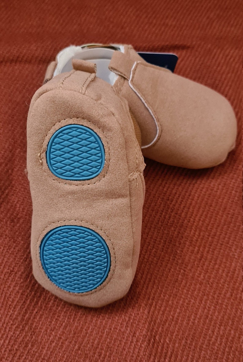 Unisex Baby Bootie/Shoe, Super soft, infant, toddler, Walker Baby Shoes, baby Slippers, baby boys girls shoes. Soft grip sole. Pram shoes image 5