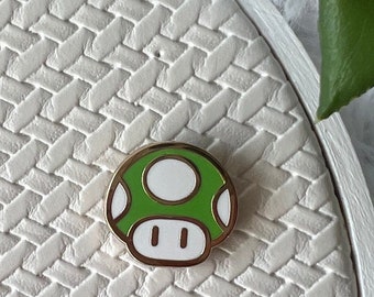 Mario mini pin green mushroom hard enamel pin