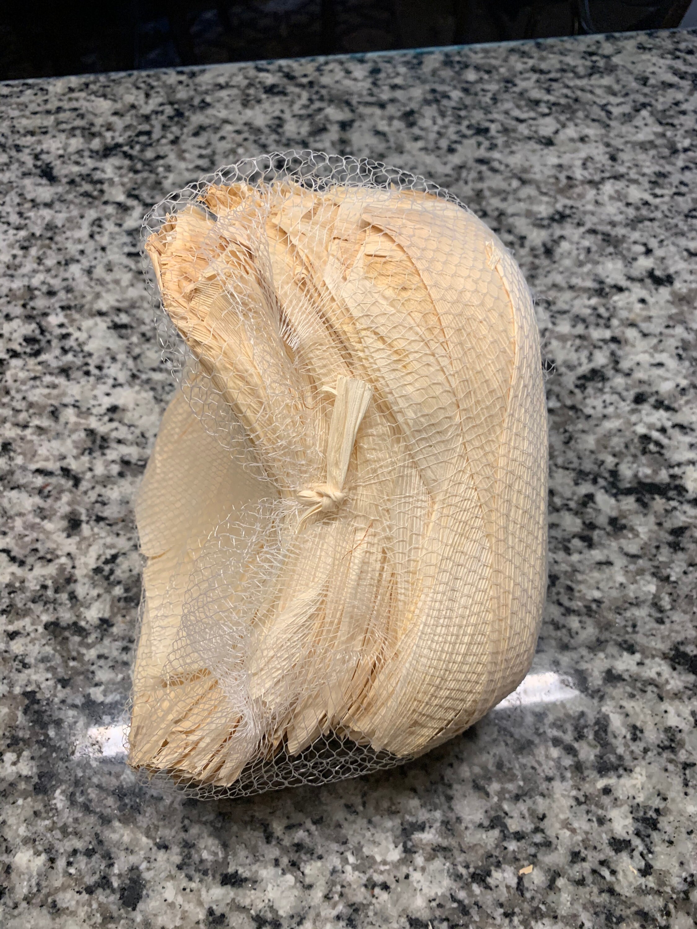 organic-hand-cut-corn-husks-for-tamales-or-craft-projects-package-of
