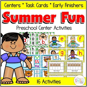 Op de afbeelding: Een kleurrijke educatieve afbeelding met de tekst "Summer Fun" en "Preschool Center Activities". De afbeelding toont een cartoonmeisje in badkleding, samen met verschillende activiteitkaarten met letters, cijfers en teloefeningen. De afbeelding bevat ook de tekst "16 Activities."