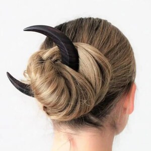 Lune de Cheveux fourche, fourchette, broche, pique pour chignon ou tresse Viking celtique en bois Noir