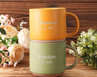 文字を刻印したセラミックマグカップ、お母さん/お父さん/夫へのカスタム陶器コーヒーマグ、刻印入りマグカップギフト、カスタムギフトアイデア、家族へのギフト