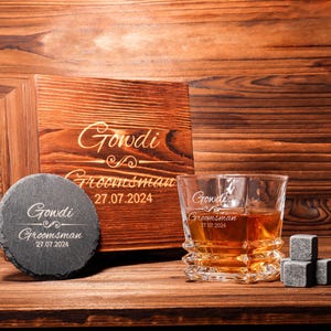 Personalisierte Whisky-Glas-Set mit Holzkiste, Trauzeugen Geschenk, Trauzeuge Geschenk, Trauzeuge-Vorschlag, Freundgeschenk, Geschenke für Männer
