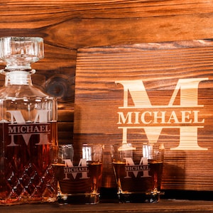 Benutzerdefinierte Whisky-Dekanter mit Glasset, Trauzeugen Geschenke, personalisiertes Whisky-Dekanter-Set, Geschenke für Trauzeugen, graviertes Dekanter-Set