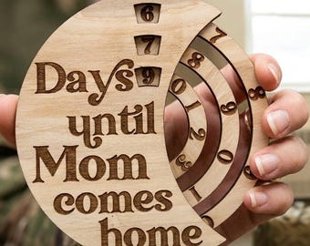 Days Until Mom Comes Home Countdown Tracker, Personalized Deployment Plaque Magnet