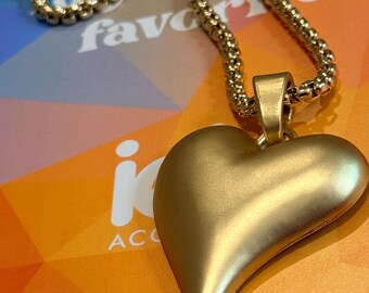 Oversized Melting Heart Necklace