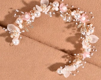 Bandeau de mariée élégant avec fausses perles et décoration florale