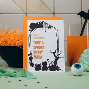 Printable Halloween Sign, Trick or Treat Printable, Downloadable Template