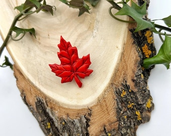 Bright, Bold Red Maple Leaf Lapel Pin – Handmade Canadian Souvenir, Nature-Inspired Canada Gift, Polymer Clay Brooch