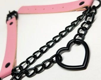 DWL Leather ‘Chained Heart’ Choker Necklace in PINK