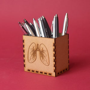 Laser Engraved Lung Pen Holder, Medical Doctor Gift