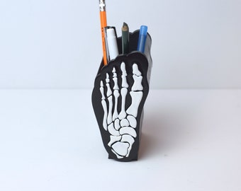 Foot pen holder, Podiatrist, Foot Bones, Podiatry, Doctor Of Podiatry Gift, Medical, Feet Science, Medical pen holder, Anatomy, Hand painted