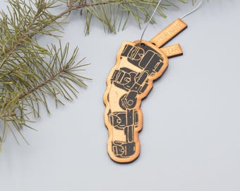 Adorno de rodillera de madera, adorno de ligamento cruzado anterior, regalo de radiólogo, adorno de rodilla, regalo de rodilla, regalo de médico, huesos de rodilla, regalo de rodilla, cirugía de rodilla